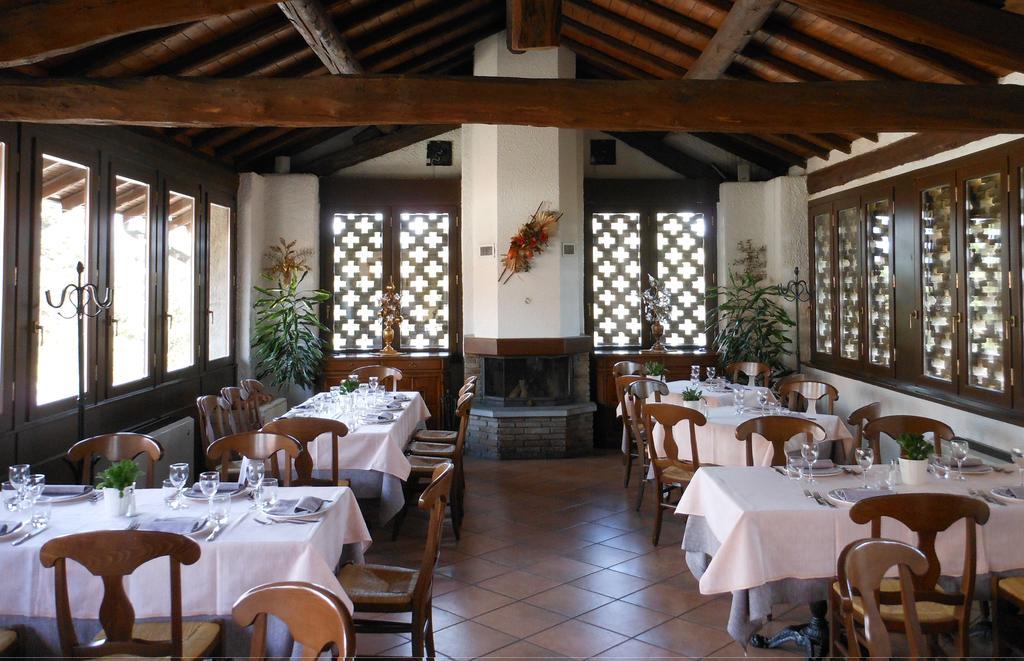 Agriturismo Cassinazza Orsenigo Exterior photo