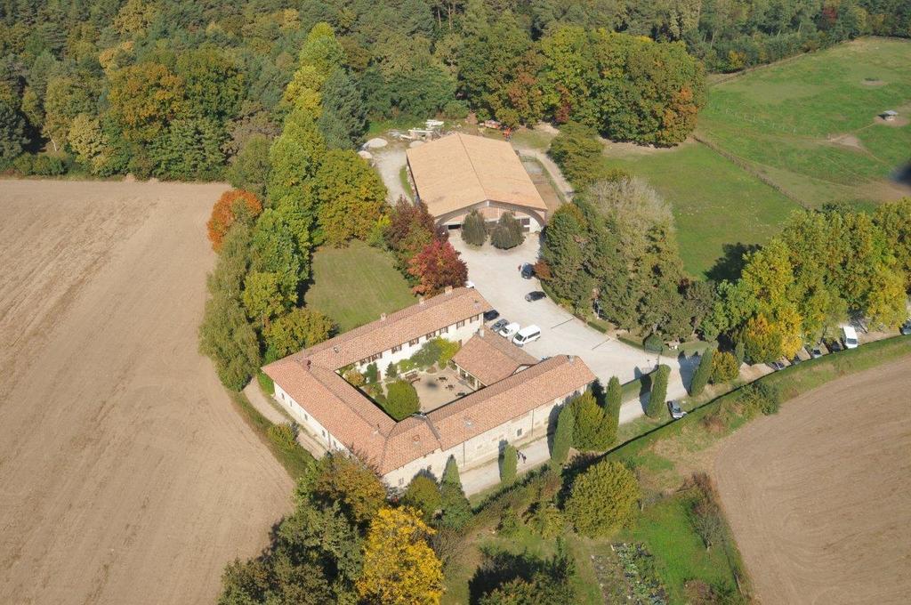 Agriturismo Cassinazza Orsenigo Exterior photo
